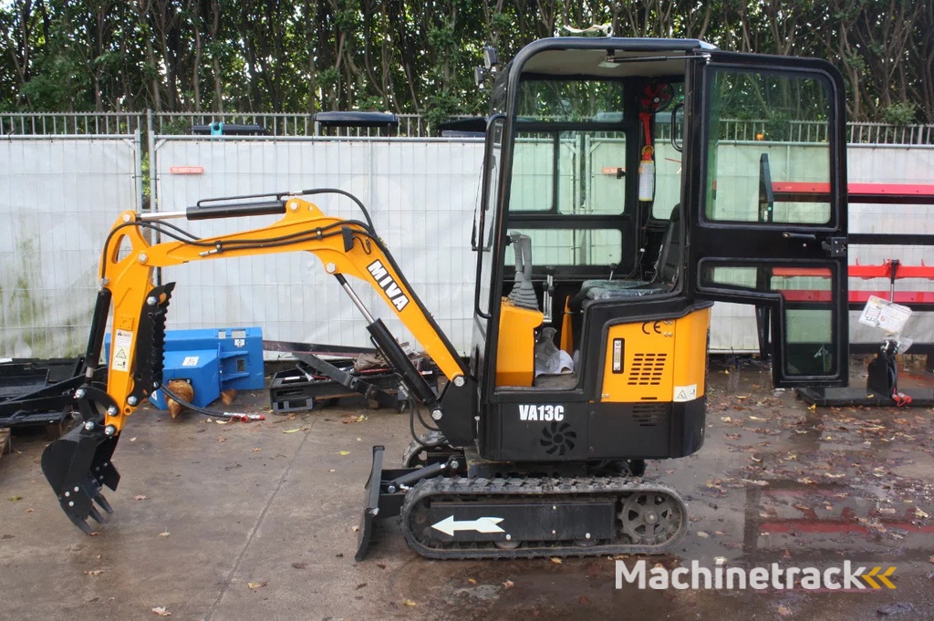 JPC 13 MIVA digmaster minigraver graafmachine