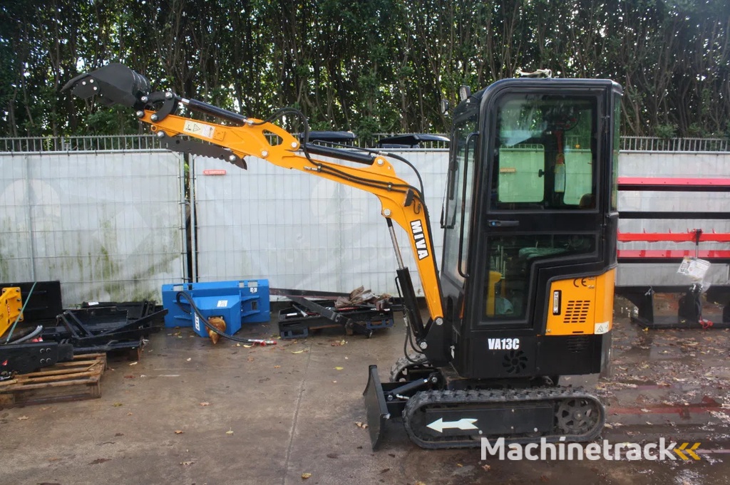 JPC 13 MIVA digmaster minigraver graafmachine