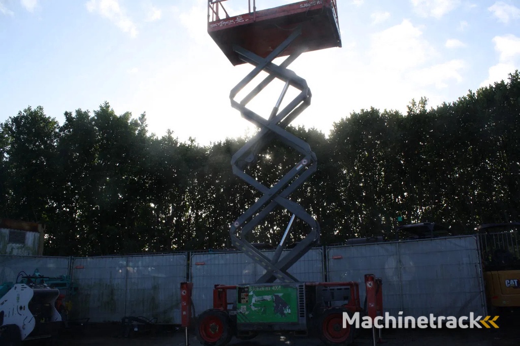 Skyjack SJ6826 RT 4x4 diesel kubota hoogwerker 10 meter