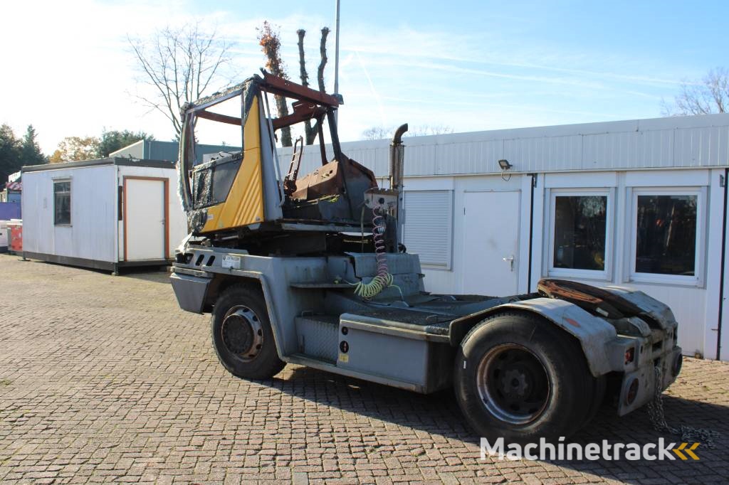 Terberg RT 222 for parts fire damage