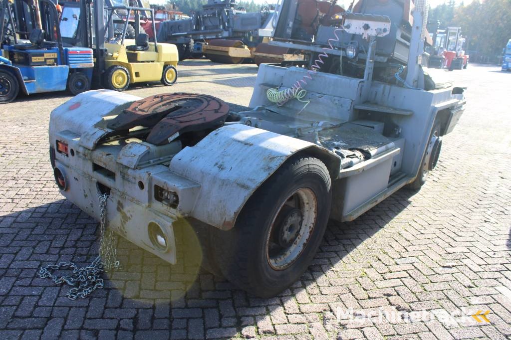 Terberg RT 222 for parts fire damage