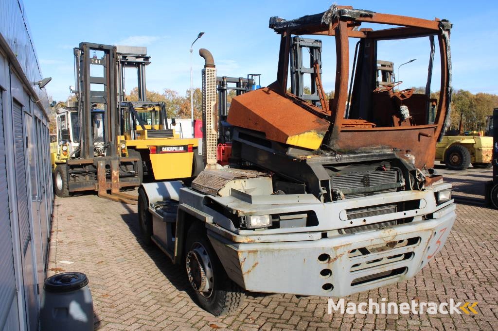 Terberg RT 222 for parts fire damage