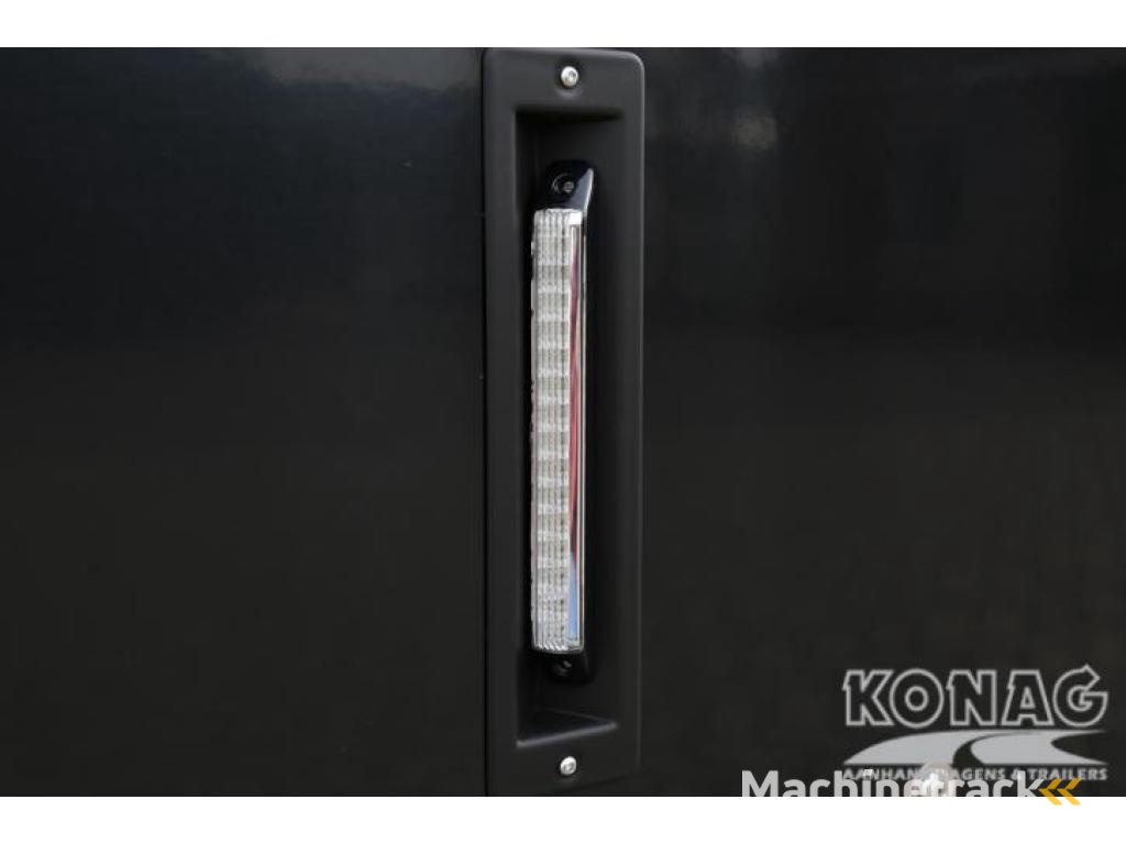 Brian James Trailers Race Transporter 7 autotransporter