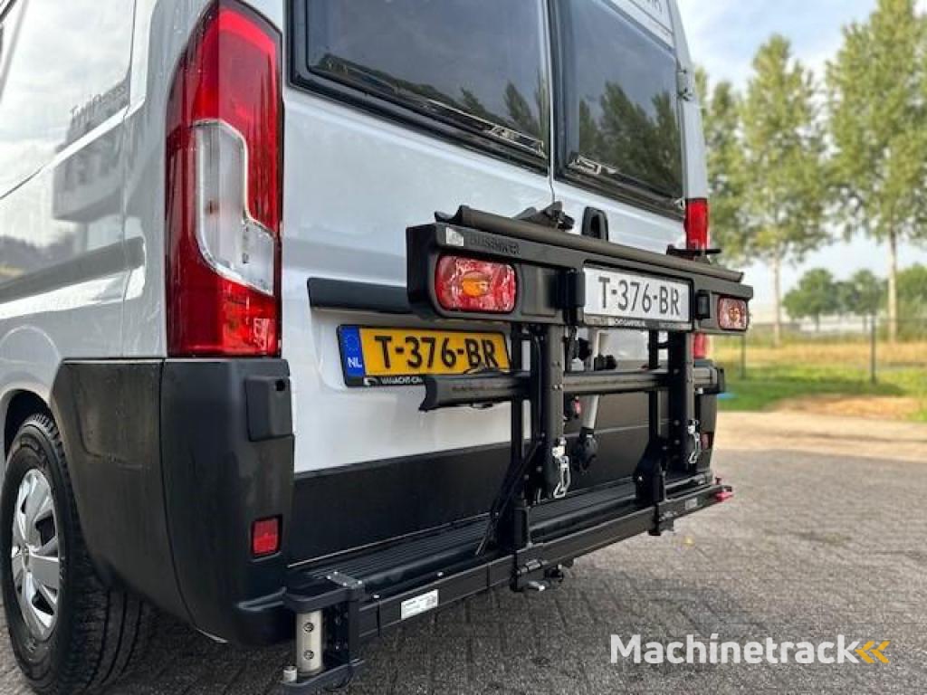 Adria Twin 600 busbiker