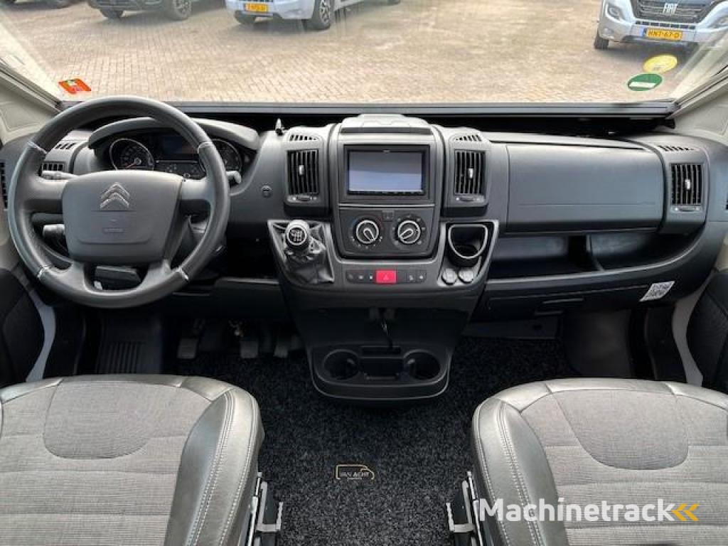 Adria Twin 600 busbiker