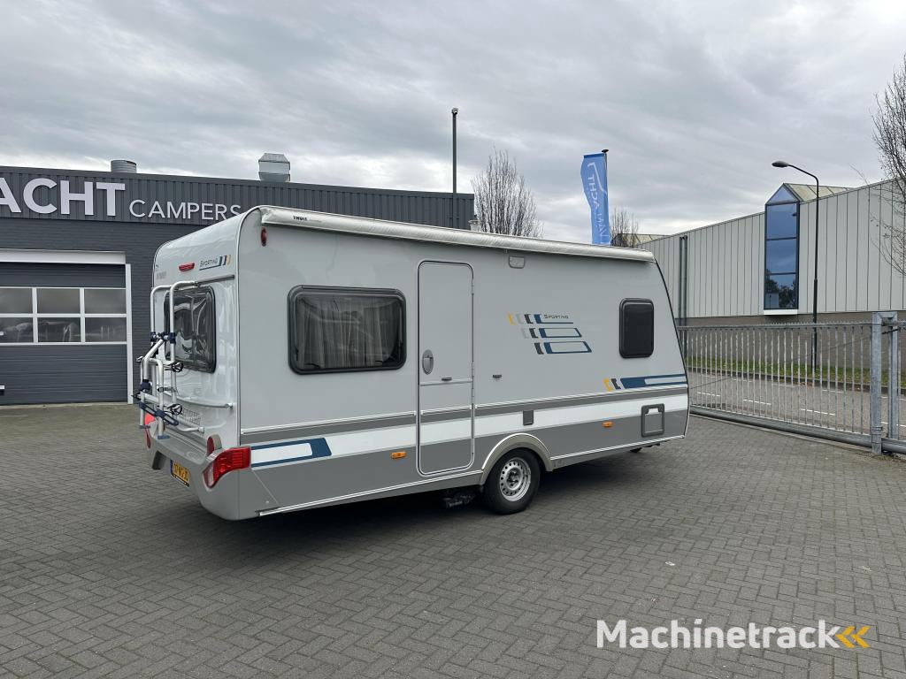 Eriba Sporting 465 Moover, voortent