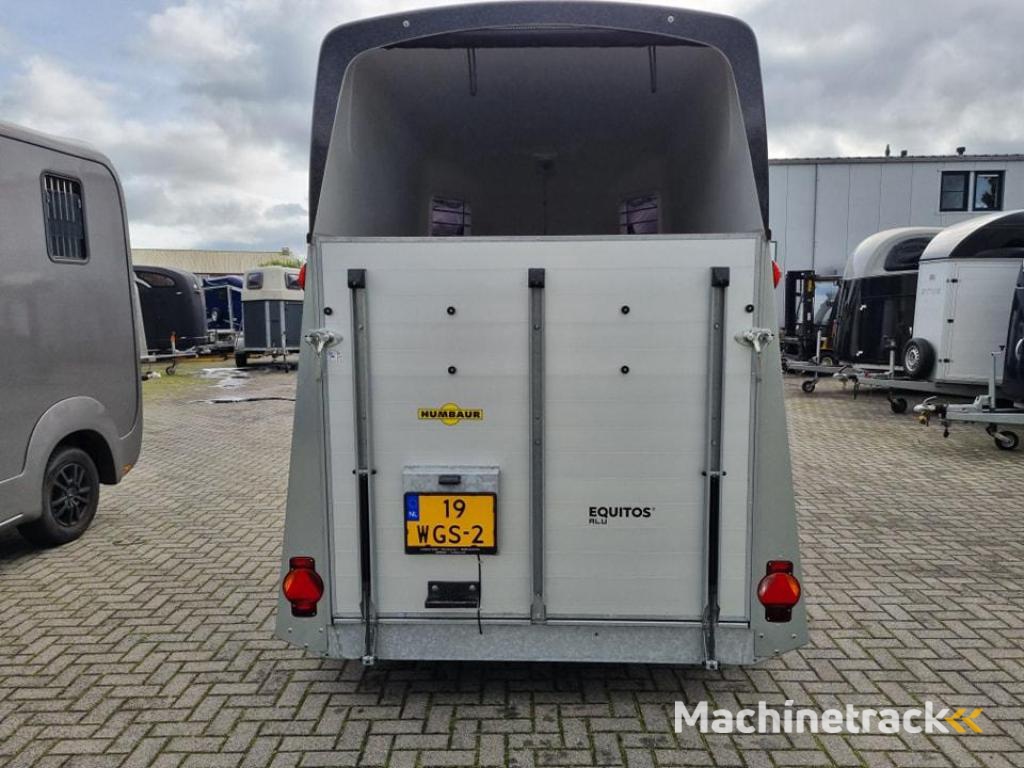 Humbaur Equitos Alu Plus aluminium met zadelkamer