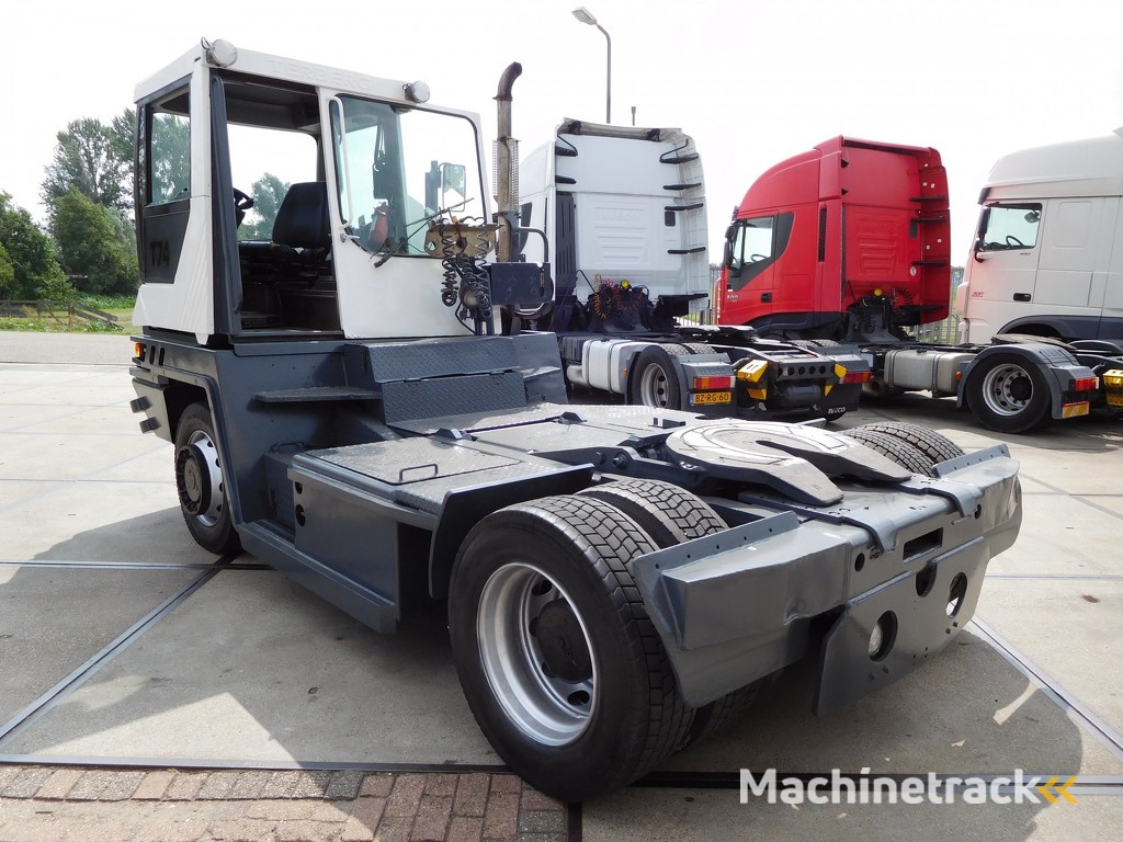 Terberg RT 282 / TERMINAL TRACTOR
