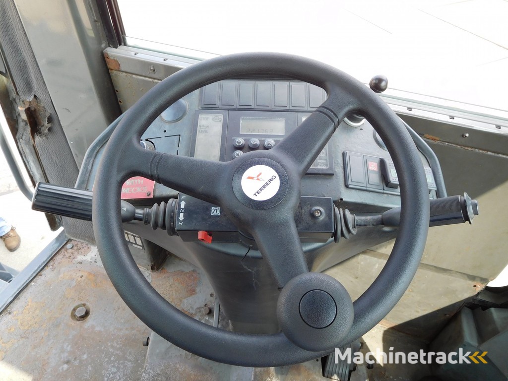 Terberg RT 282 / TERMINAL TRACTOR