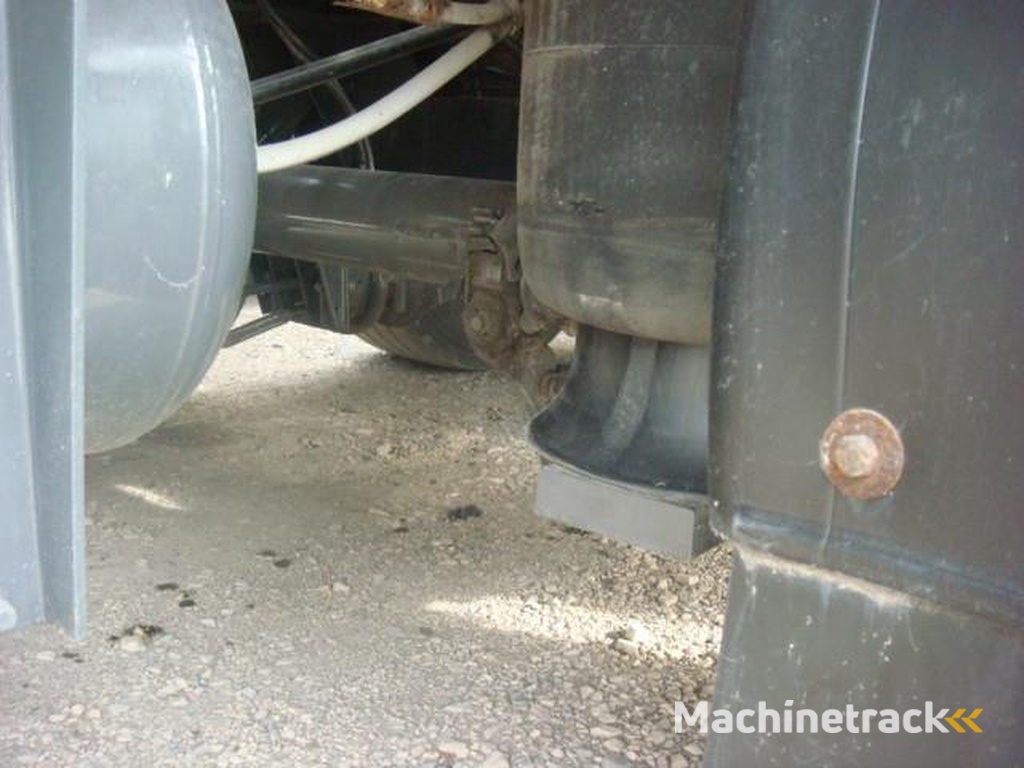 Magyar CITERNE MAGYAR INOX CHIMIQUE 38T 32000L MONOCUVE