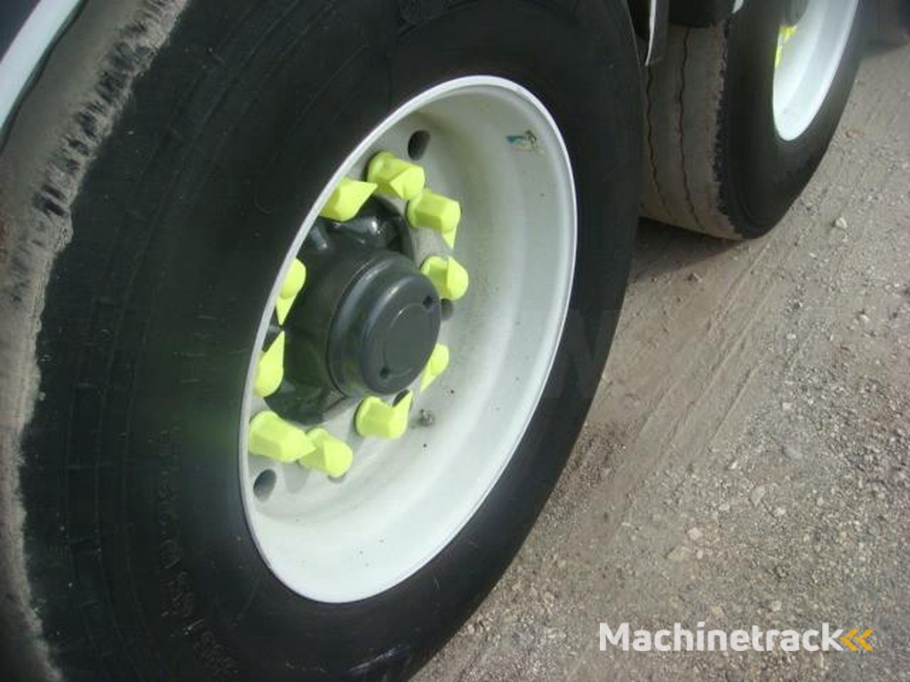 Magyar CITERNE MAGYAR INOX CHIMIQUE 38T 32000L MONOCUVE