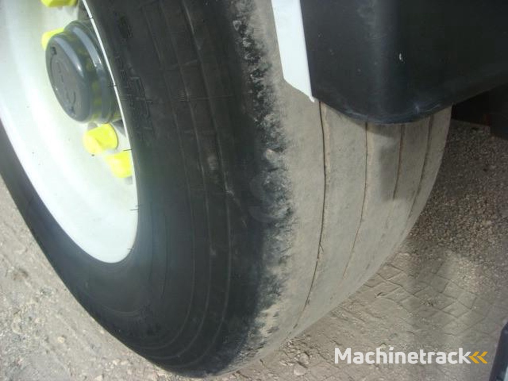 Magyar CITERNE MAGYAR INOX CHIMIQUE 38T 32000L MONOCUVE