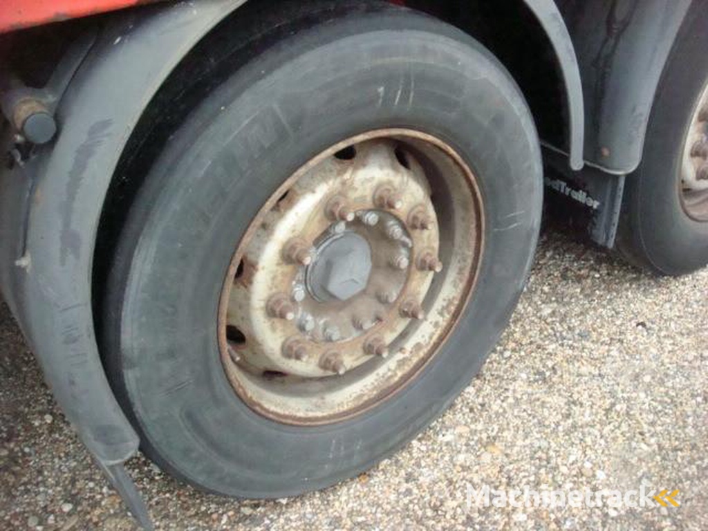 Lecitrailer 38 T SAVOYARDE 2009