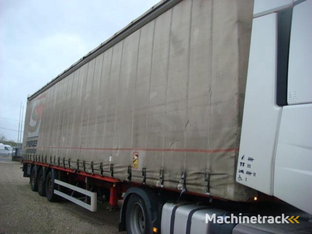 Lecitrailer 38 T SAVOYARDE 2009