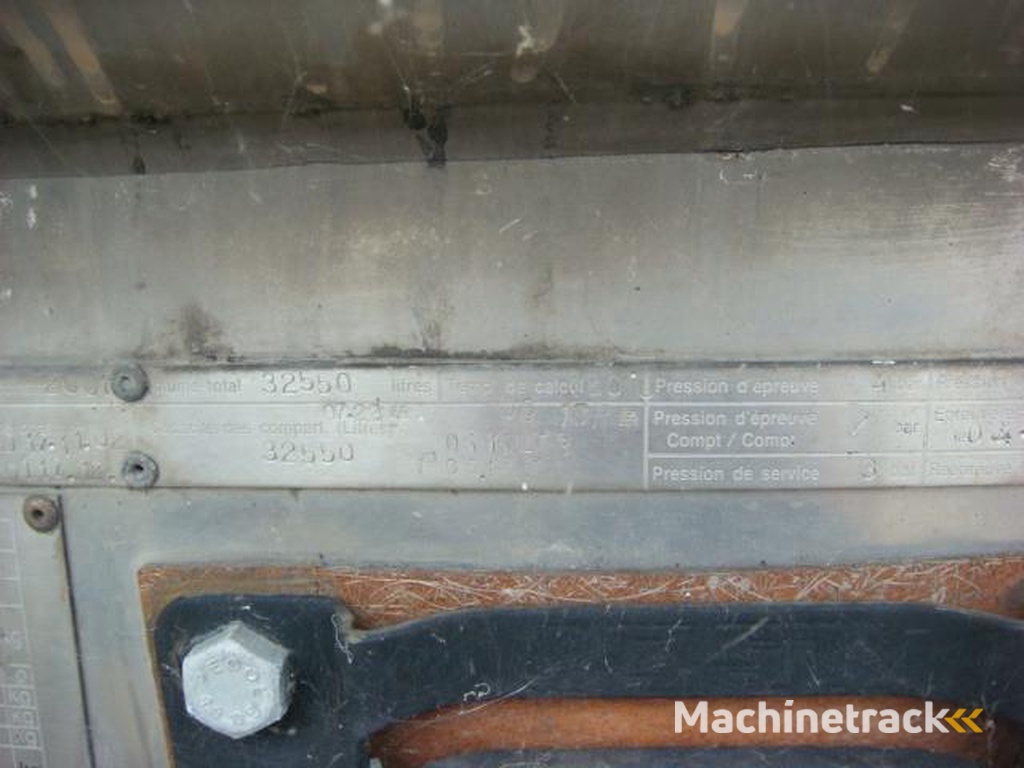 Magyar CITERNE INOX CHIMIQUE MAGYAR  MONO 32500 L