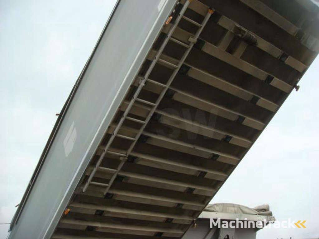 Benalu SEMI REMORQUE BENALU 38T 3 ESSIEUX 2015