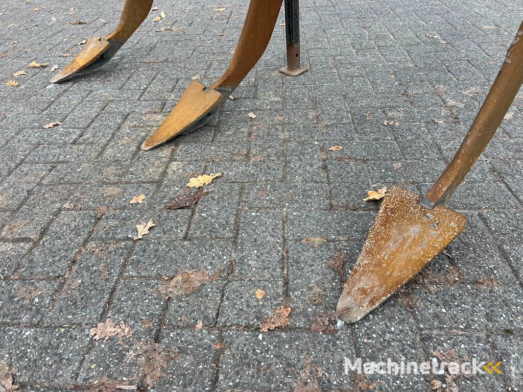 Hekamp Diepwoeler 3 poot