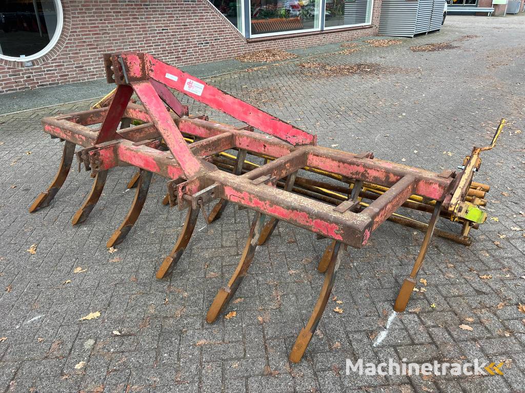 Peecon vaste tand cultivator