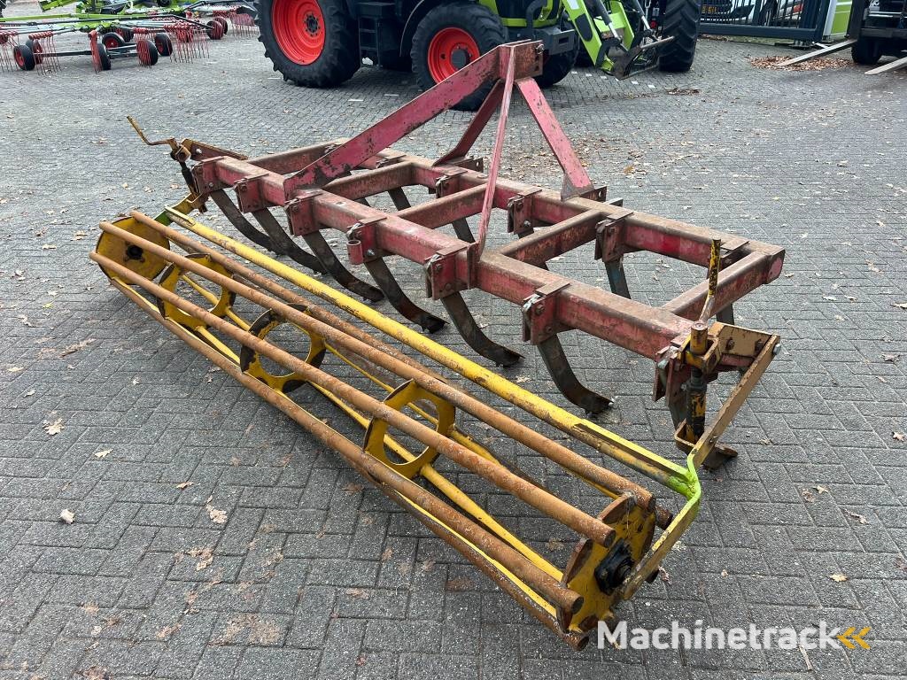 Peecon vaste tand cultivator