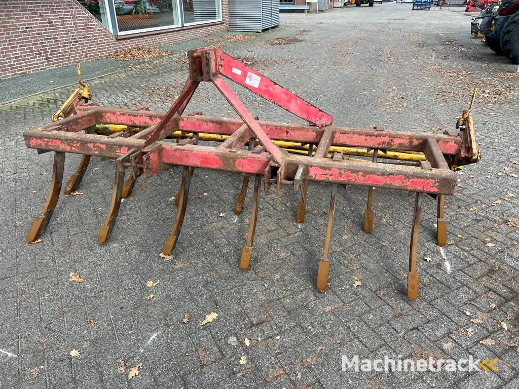 Peecon vaste tand cultivator