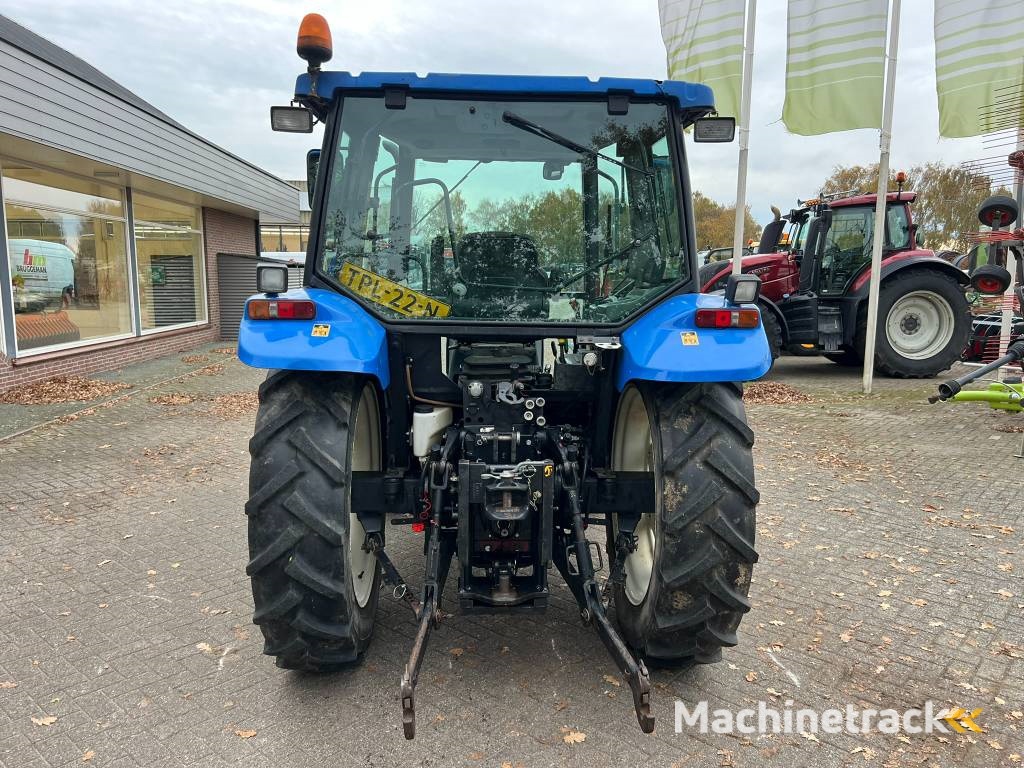 New Holland TL 90 trekker