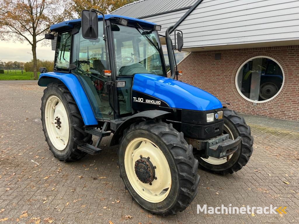 New Holland TL 90 trekker