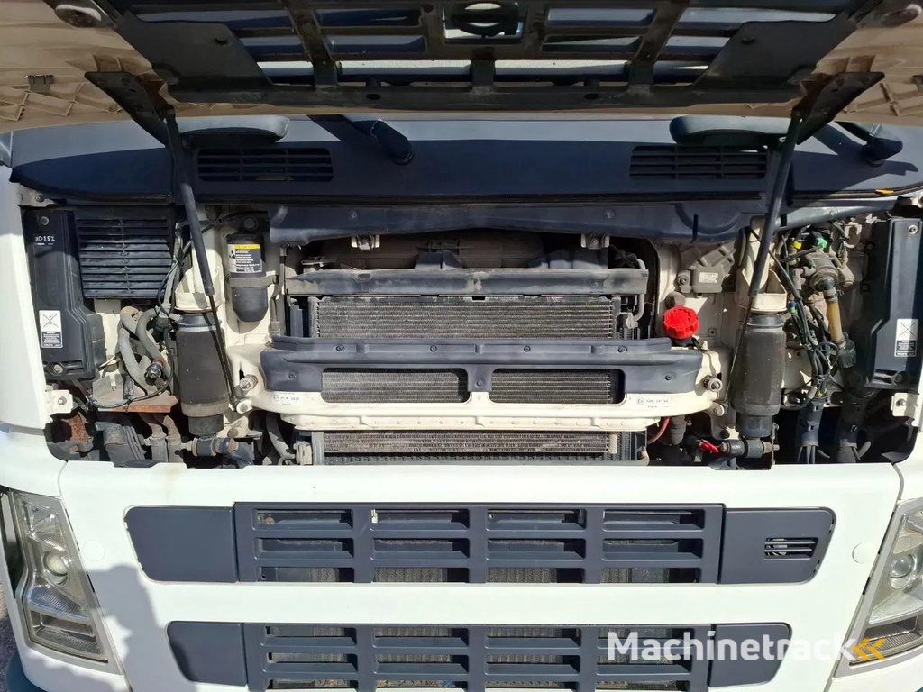 Volvo FM13-400 / 8X4 / AJK HOOK 25TON / CRANE HMF 1560 K3 / ROTATOR / LIFT+LENKACHSE / AIRCO / MANUAL / EURO-4 / 2007