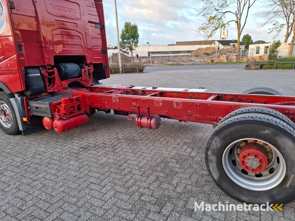 Volvo FH16-750 / BIG AXLE / VEB+ / ONLY:679711 KM / TECHNICAL 70TON / 9TON FRONT AXLE / INLINER / FULL-AIR / AUTOMATIC / EURO-6 / 2018