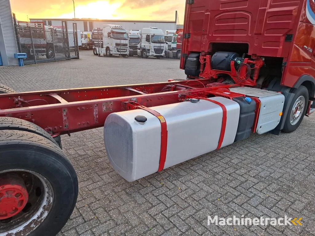 Volvo FH16-750 / BIG AXLE / VEB+ / ONLY:679711 KM / TECHNICAL 70TON / 9TON FRONT AXLE / INLINER / FULL-AIR / AUTOMATIC / EURO-6 / 2018