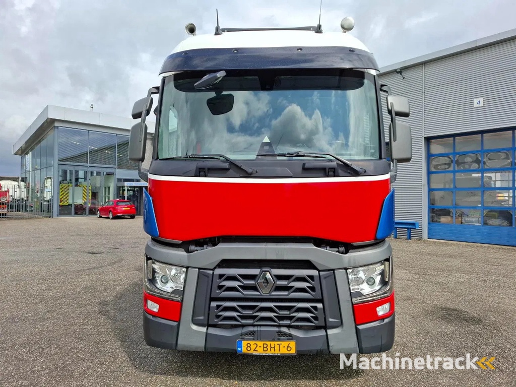 Renault T470 / CLEAN NL TRUCK / SLIDING ROOF / CURTAIN SAILS / SMART TACHO / ACC / LWDS / PLATFORM 2000KG / FRIDGE / AUTOMATIC / EURO-6 / 2016