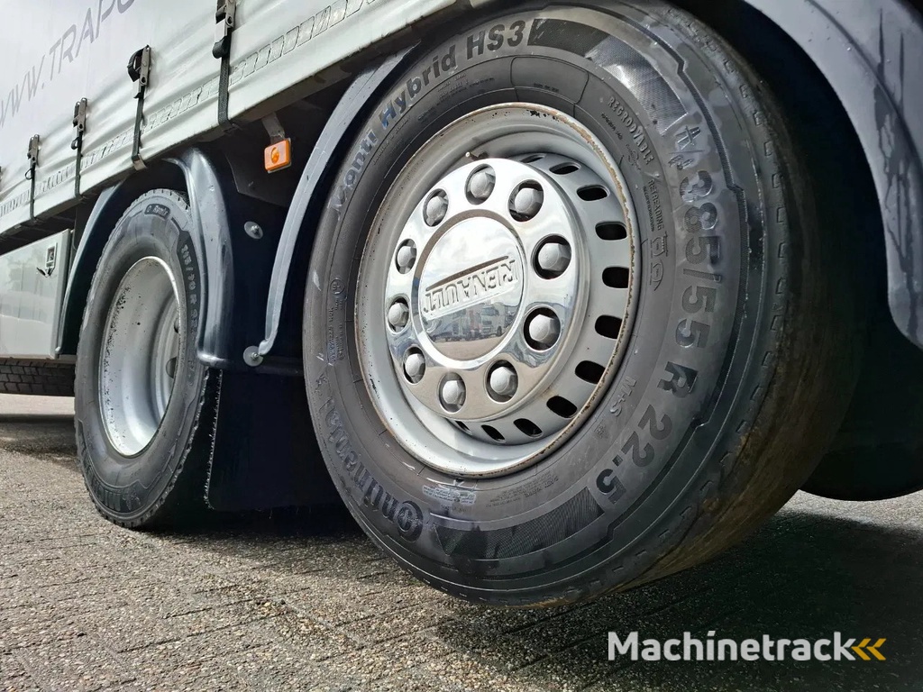 Renault T470 / CLEAN NL TRUCK / SLIDING ROOF / CURTAIN SAILS / SMART TACHO / ACC / LWDS / PLATFORM 2000KG / FRIDGE / AUTOMATIC / EURO-6 / 2016