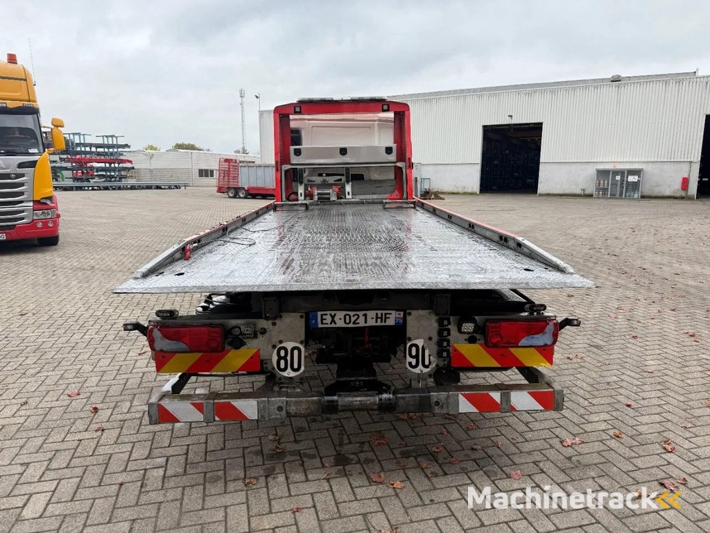 MAN TGL 12.250 / ENGINE RUNNING / ONLY:276364 KM / TOW-TRUCK / CLEPEL / WINCH / REMOTE / 6PERSONS / AUTOMATIC / EURO-6 / 2018