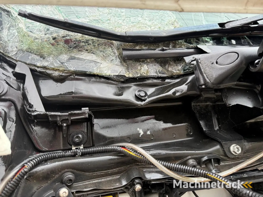 MAN TGL 12.250 / ENGINE RUNNING / ONLY:276364 KM / TOW-TRUCK / CLEPEL / WINCH / REMOTE / 6PERSONS / AUTOMATIC / EURO-6 / 2018