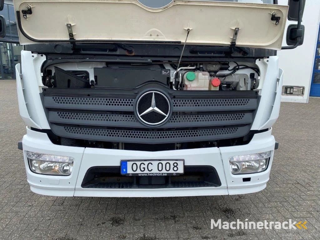 Mercedes-Benz ATEGO 1624 / AUTOMATIC / CLOSED BOX / SIDE DOORS / AIRCO / LWDS / FCW / EURO-6 / 2016