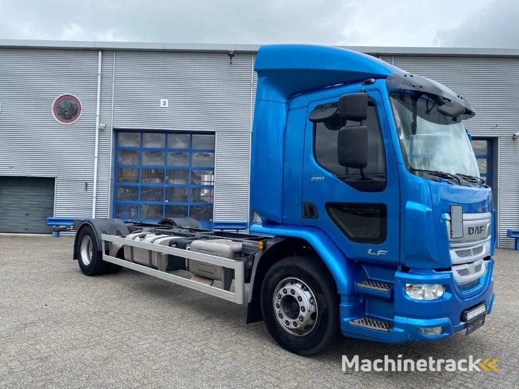 DAF LF290 / ONLY:429873KM / LWDS / GOOD TYRES / AUTOMATIC / EURO-6 / 2018