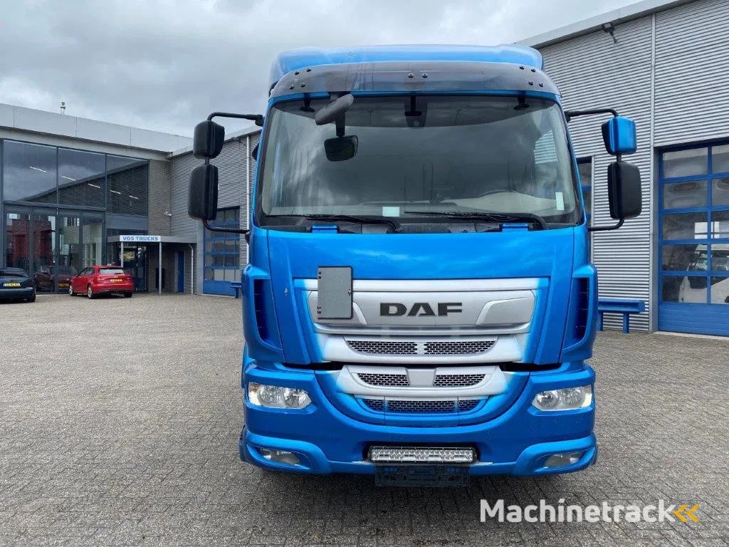 DAF LF290 / ONLY:429873KM / LWDS / GOOD TYRES / AUTOMATIC / EURO-6 / 2018