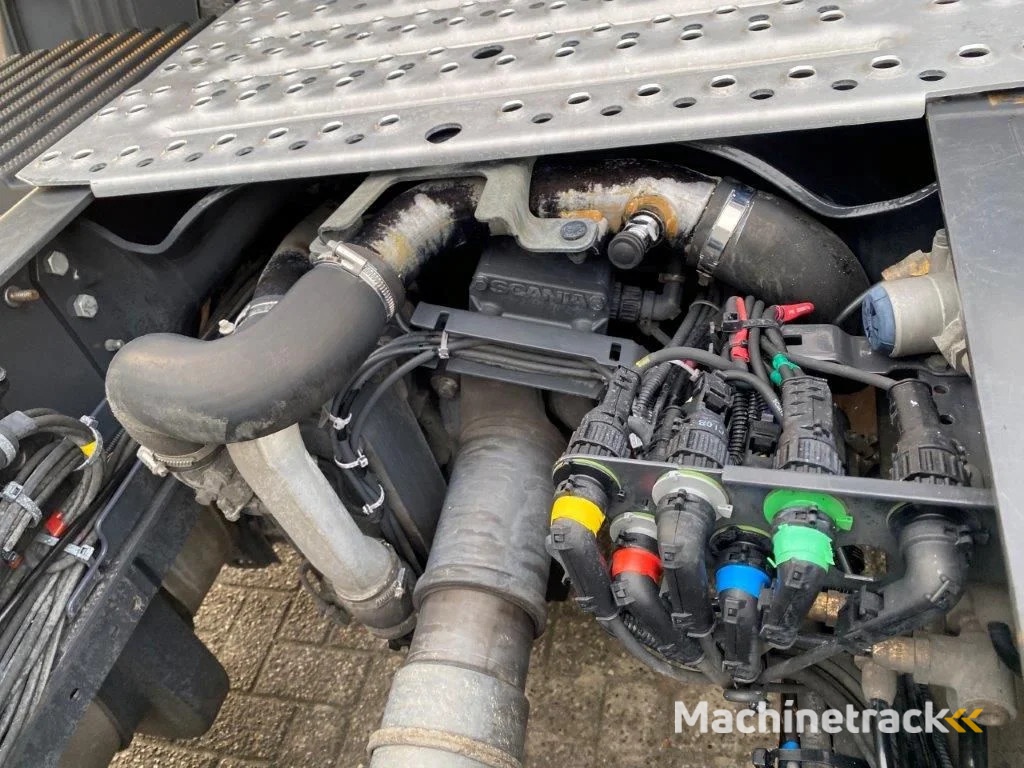 Scania R520 / RETARDER / DOUBLE TANK / AUTOMATIC / PARK-COOL / EURO-6 / 2015