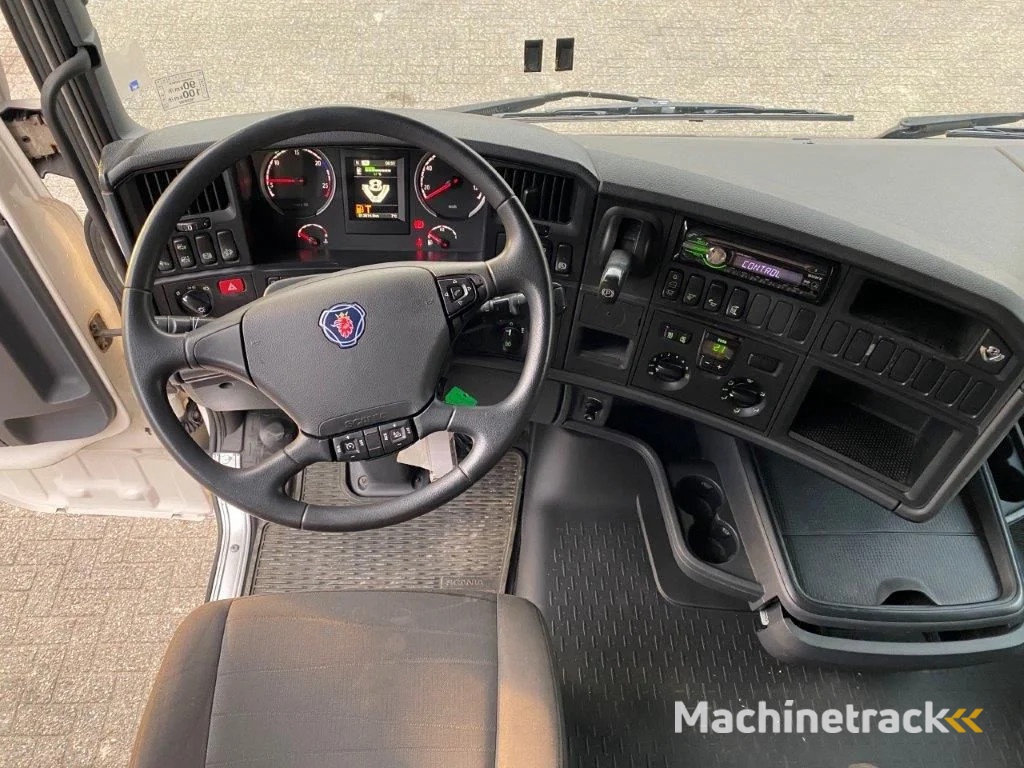 Scania R520 / RETARDER / DOUBLE TANK / AUTOMATIC / PARK-COOL / EURO-6 / 2015