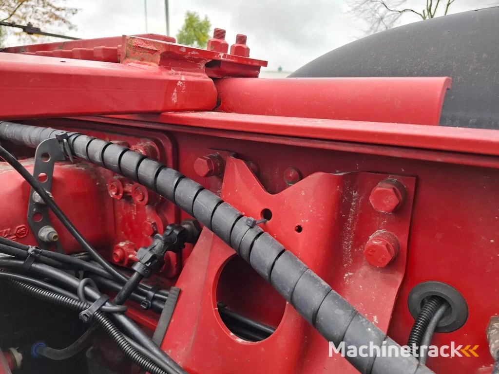 Scania NGS S650 V8 / RETARDER / 633397 KM / 9 TON FRONT AXELE / FULL-AIR / INLINER / FULL SPOILER / LEATHER / ALCOA / NAVI / FRIDGE / EURO-6 / 2020