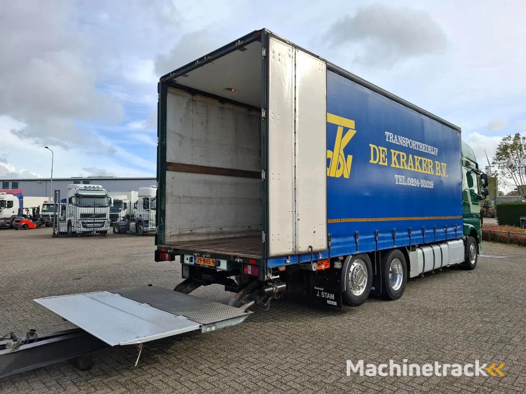 DAF XF106-440 / NL COMBI / TUV:21-10-2026 / ONLY:889634 KM / PARKCOOL / GEN2 V2 / PLATFORM 2 TON / NAVI / LWDS / EURO-6 / 2016