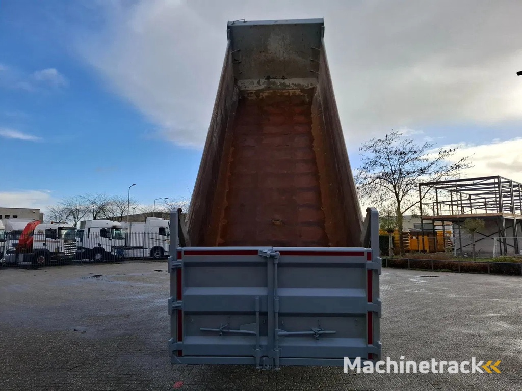 Volvo FMX-460 / 8X4 / BIG AXLE / VEB+ / ONLY:344574 KM / LIFT+LENKACHSE / 21CM³  / AUTOMATIC / EURO-6 / 2015