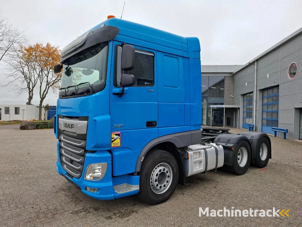DAF XF106-530 / 6X4 / INTARDER / HYDRAULICS / ONLY:418213 KM / TUV:16-06-2026 / 44TON / LWDS / MANUAL / EURO-6 / 2018