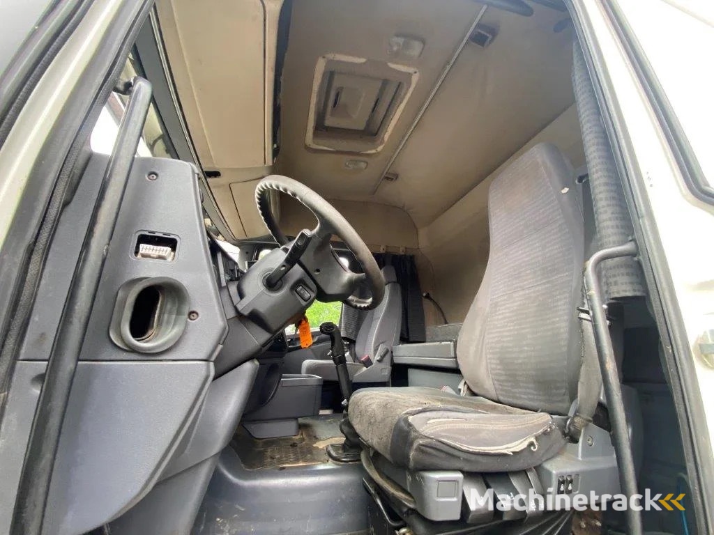 Scania R420 / RETARDER / HYDRAULICS / NO ADBLUE / MANUAL / EURO-3 / 2005