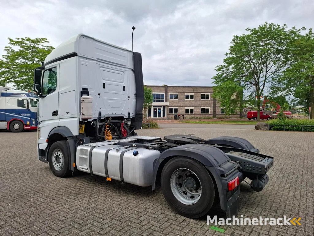 Mercedes-Benz Actros 1945 / DOUBLE TANK / ONLY:508736 KM / 2XBED / FRIDGE / AUTOMATIC / EURO-6 / 2015