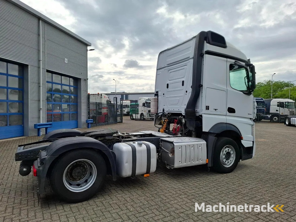 Mercedes-Benz Actros 1945 / DOUBLE TANK / ONLY:508736 KM / 2XBED / FRIDGE / AUTOMATIC / EURO-6 / 2015