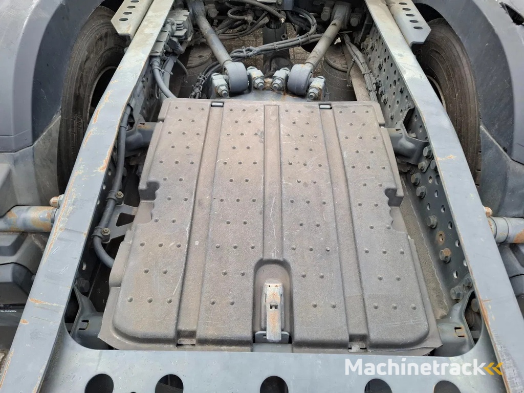 Mercedes-Benz Actros 1945 / DOUBLE TANK / ONLY:508736 KM / 2XBED / FRIDGE / AUTOMATIC / EURO-6 / 2015