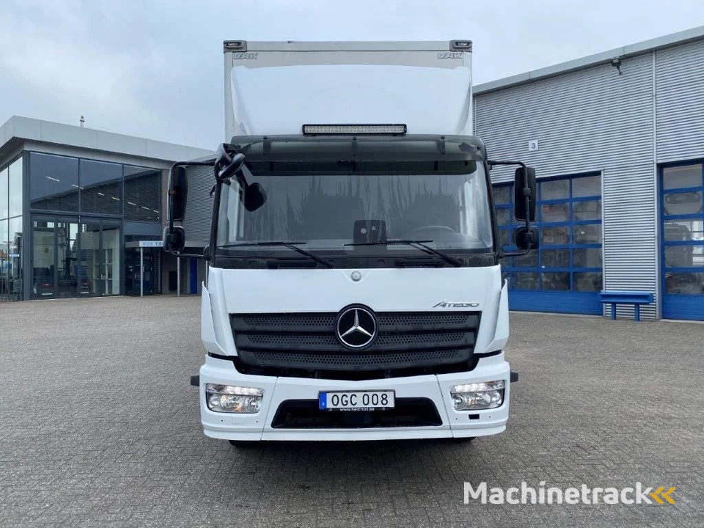 Mercedes-Benz ATEGO 1624 / AUTOMATIC / CLOSED BOX / SIDE DOORS / AIRCO / LWDS / FCW / EURO-6 / 2016