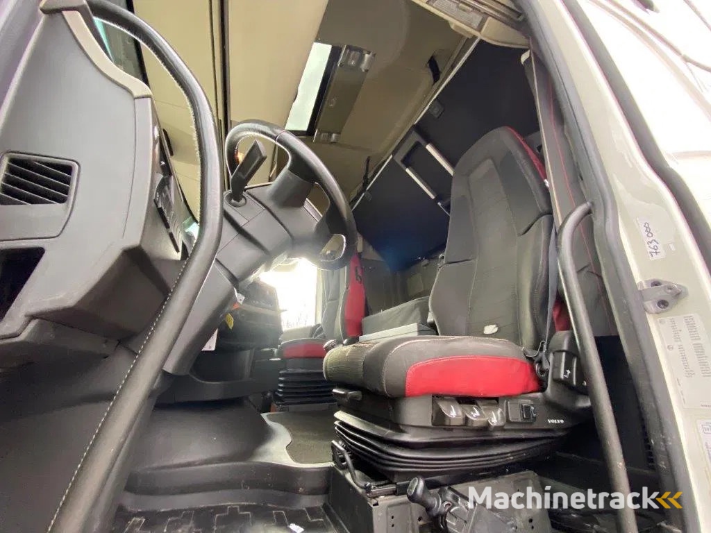 Volvo FH4-500 / VEB+ / HYDRAULICS / LWDS /  I-PARCOOL / FRIDGE / AUTOMATIC / EURO-6 / 2018