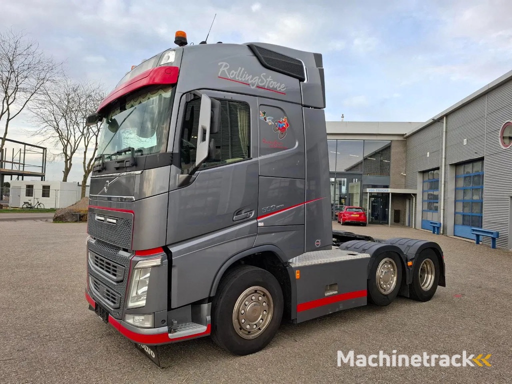 Volvo FH4-500 / I-SAVE / VEB+ / DYNAMIC STEERING / ONLY:590266 KM / NAVI / ACC / LWDS / LIFT AXLE / AUTOMATIC / EURO-6 / 2019