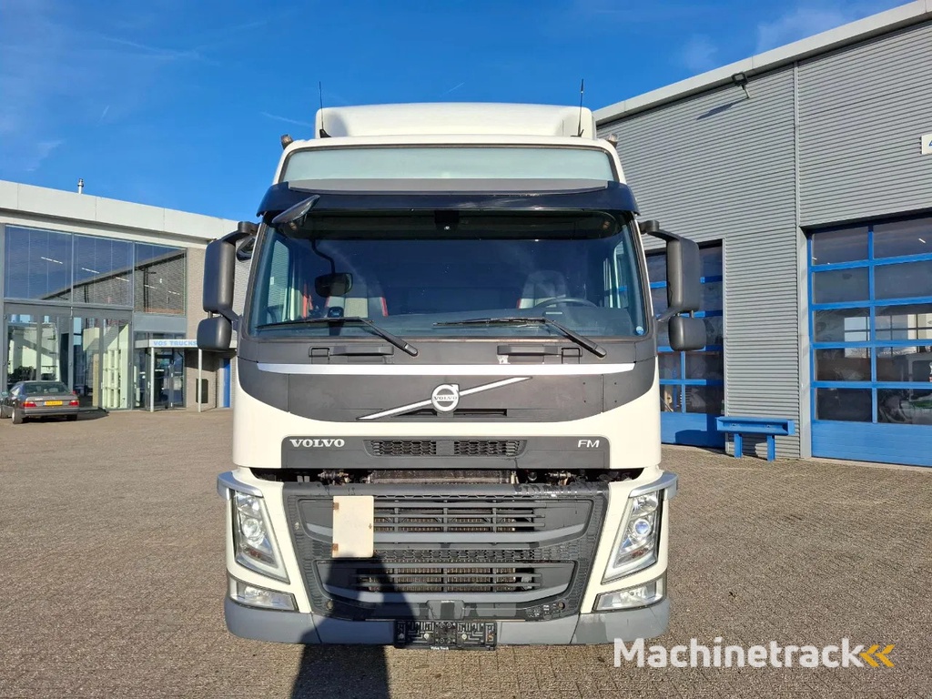 Volvo FM11-450 / VEB / ADR / ONLY:579669 KM / SMART TACHO / LWDS / AIRCO / AUTOMATIC / EURO-6 / 2018